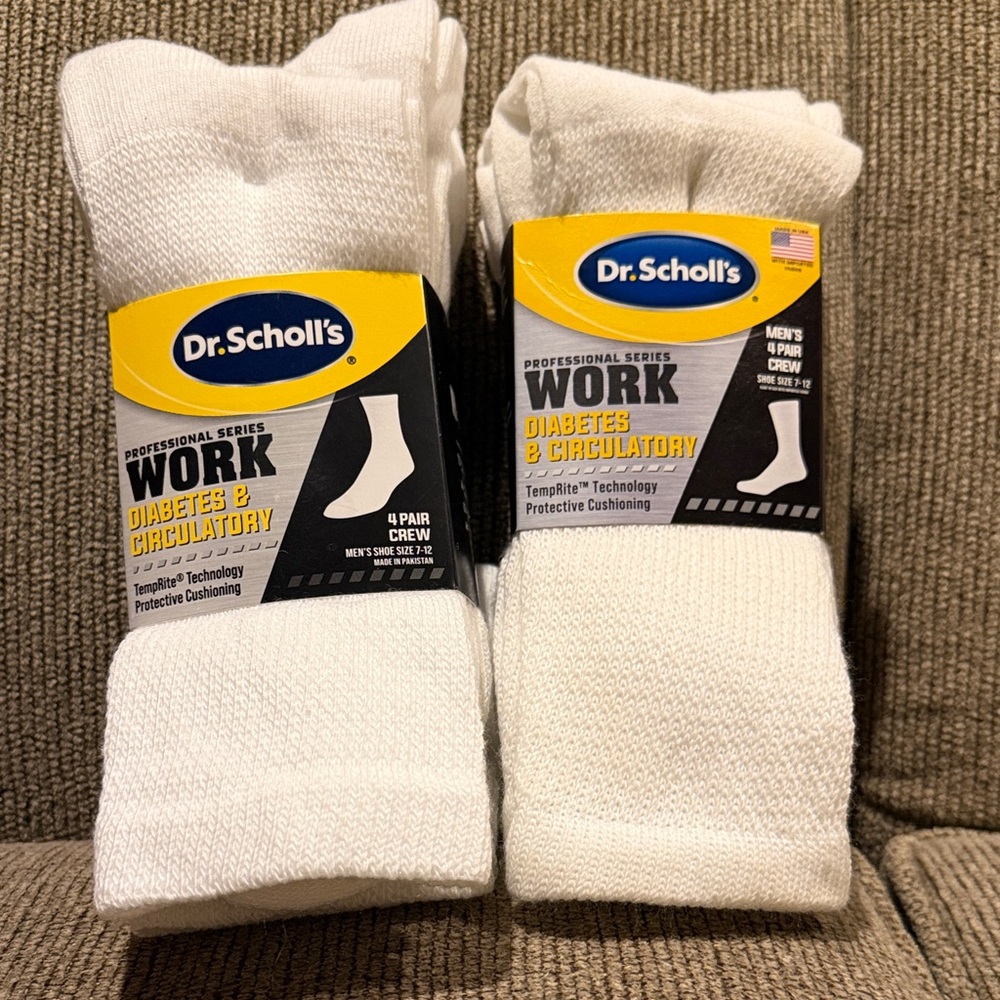 Dr. Scholl's White Crew Socks for Diabetes & Circulatory Support